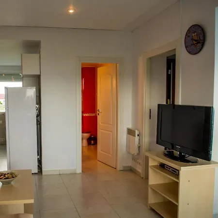 Complex Maria Apartment-next To Beach, Please Festival *