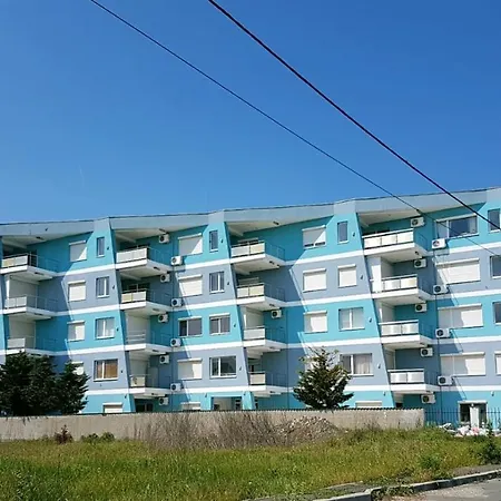 Complex Maria Apartment-next To Beach, Please Festival *