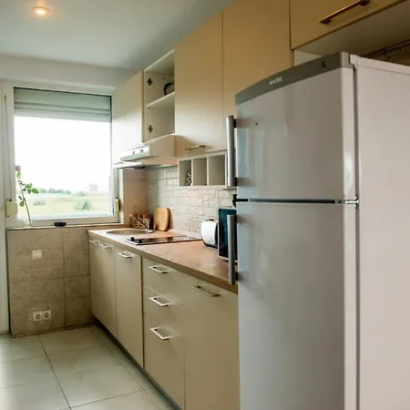 Complex Maria Apartment-next To Beach, Please Festival Apartment