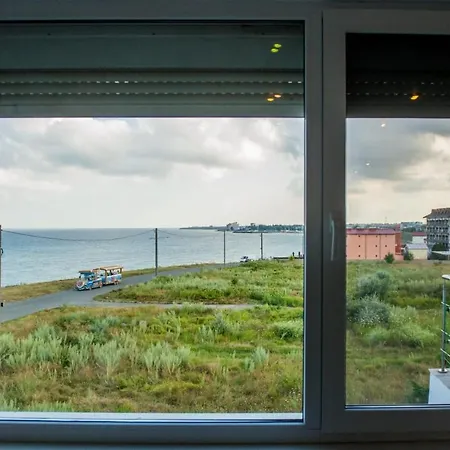 Complex Maria Apartment-next To Beach, Please Festival Apartment *